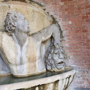 Restauro di antica fontana, Chianni, Pisa (I beni 